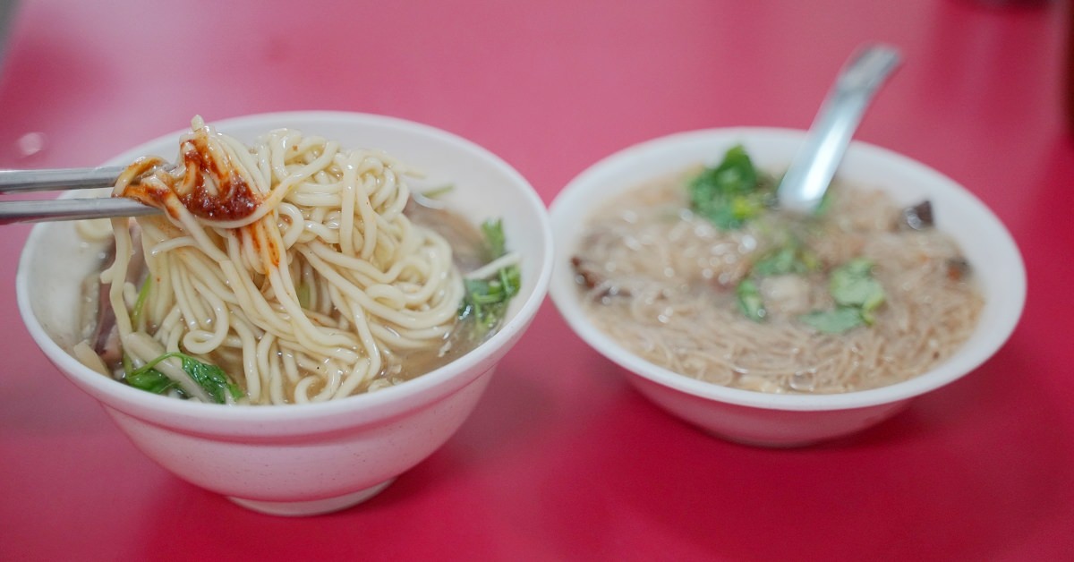 [食記] 桃園大園市區20年老店 周記小吃