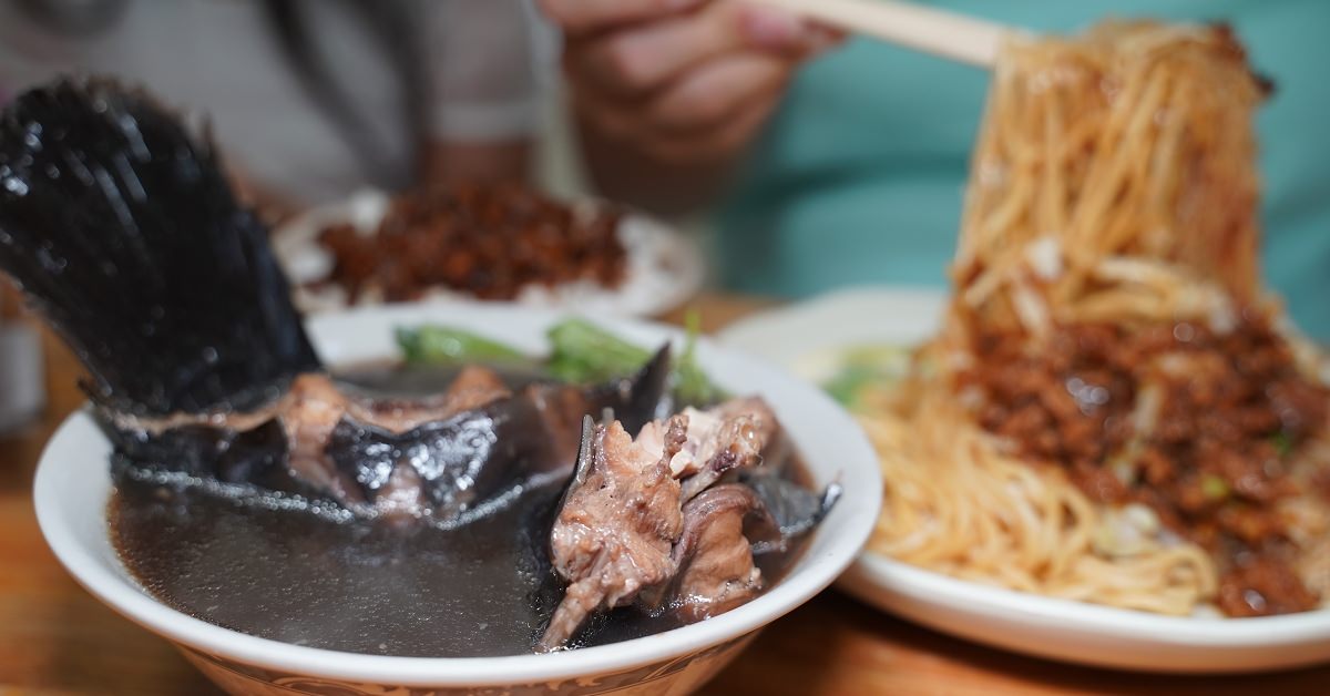 [食記] 中壢觀光夜市 香傳十全藥燉排骨