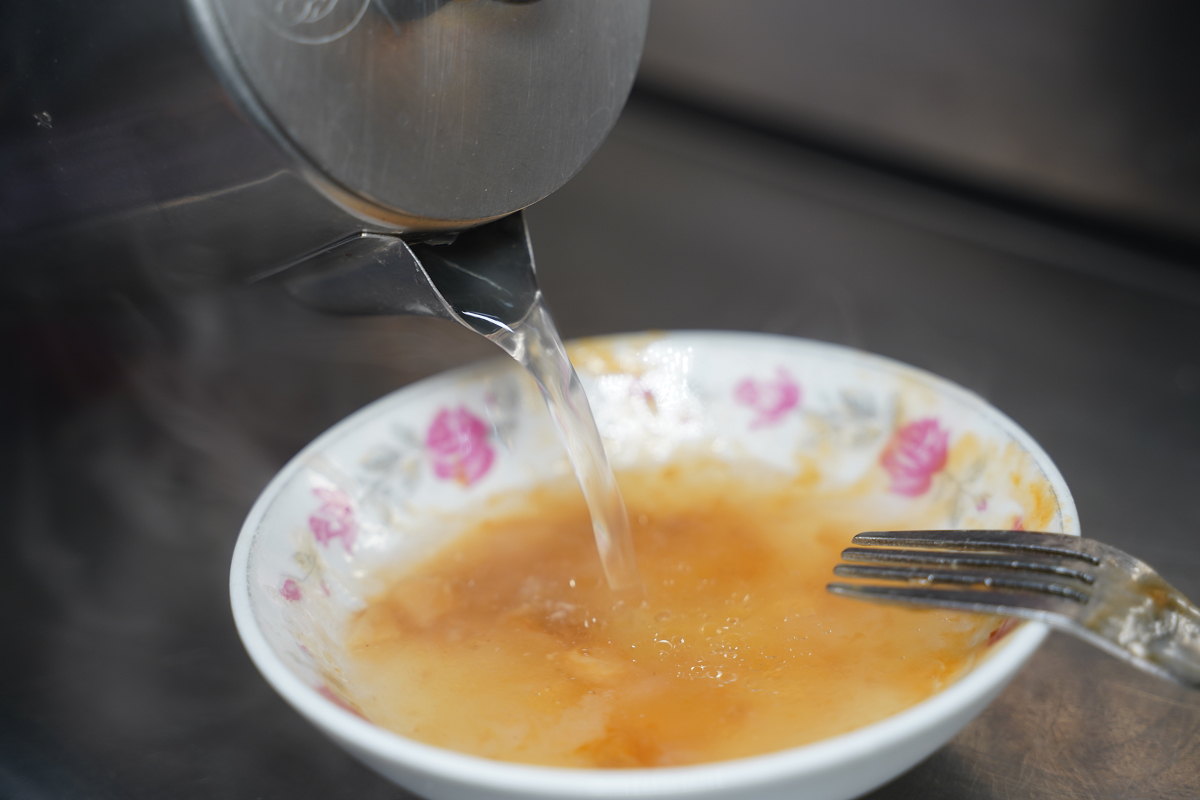 【正老牌豐原肉丸】豐原廟東夜市美食推薦 在地人激推豐原人老字號下午茶 免費大骨湯無限量供應