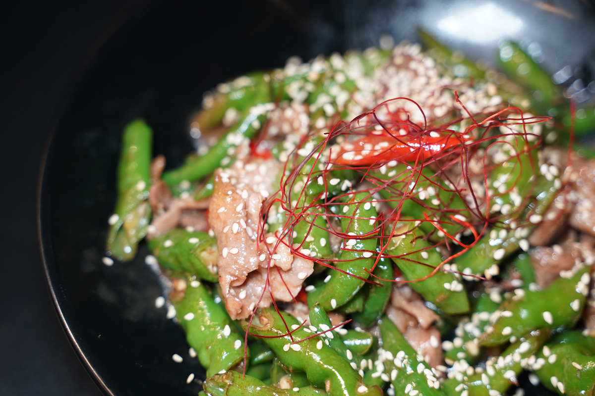 【羊騷殿台北忠孝店】台北東區串燒店推薦 自動旋轉燒烤超方便 人氣必點羊肉串/紅燒帶皮羊肉爐 - 第24張圖 【羊騷殿台北忠孝店】台北東區串燒店推薦 自動旋轉燒烤超方便 人氣必點羊肉串/紅燒帶皮羊肉爐