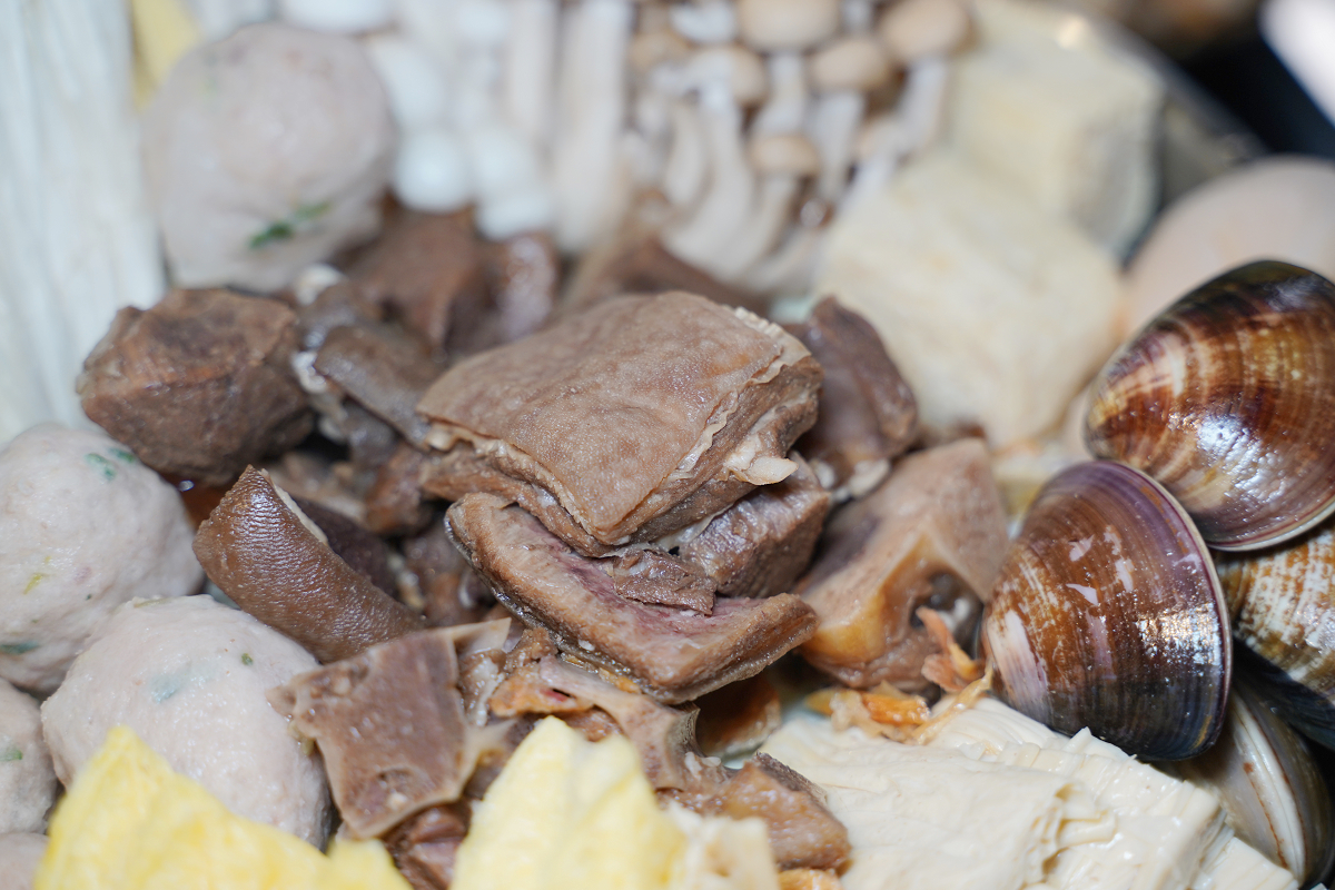 【羊騷殿台北忠孝店】台北東區串燒店推薦 自動旋轉燒烤超方便 人氣必點羊肉串/紅燒帶皮羊肉爐 - 第30張圖 【羊騷殿台北忠孝店】台北東區串燒店推薦 自動旋轉燒烤超方便 人氣必點羊肉串/紅燒帶皮羊肉爐