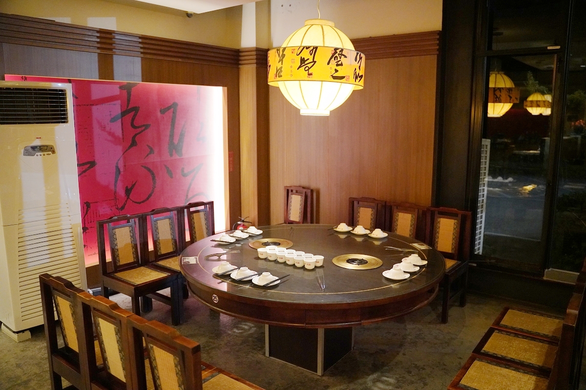 【華川宴麻辣火鍋蘆竹店】桃園蘆竹南崁麻辣火鍋推薦 特香麻辣+東北酸菜 麻辣鴨血豆腐免費續加 - 第6張圖