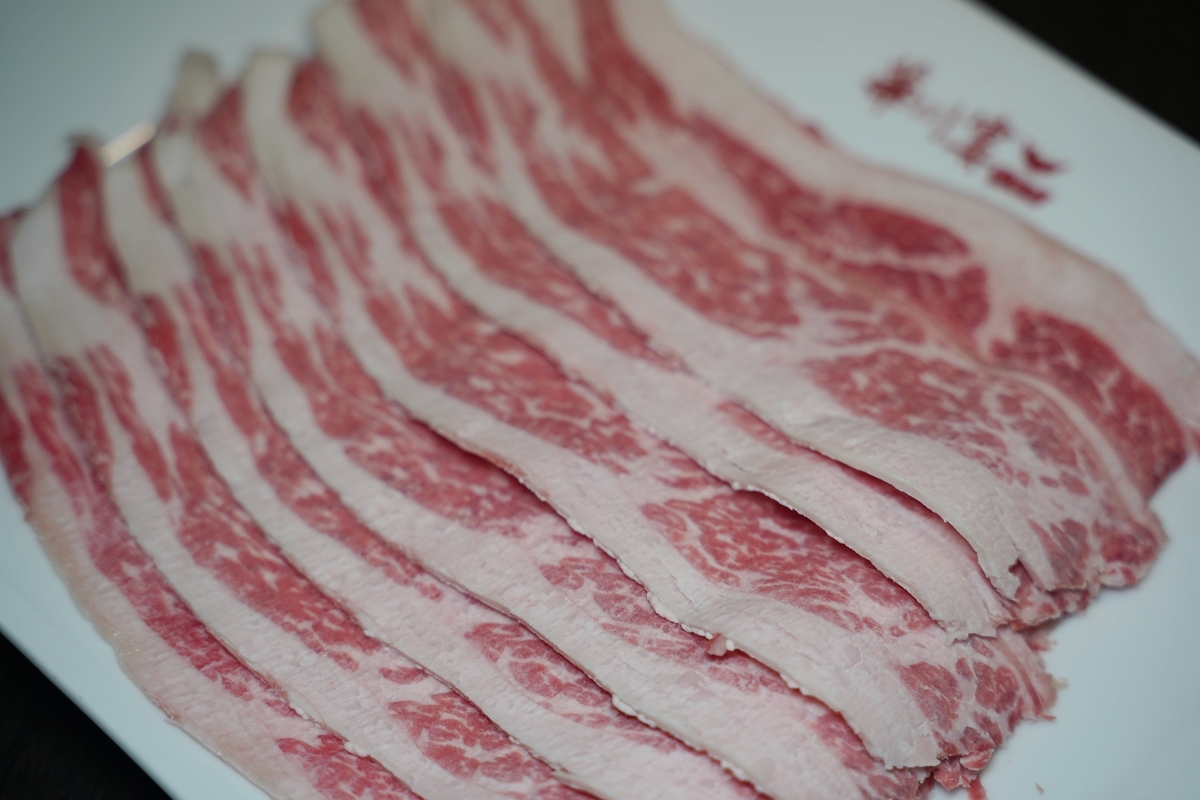 【華川宴麻辣火鍋蘆竹店】桃園蘆竹南崁麻辣火鍋推薦 特香麻辣+東北酸菜 麻辣鴨血豆腐免費續加 - 第21張圖