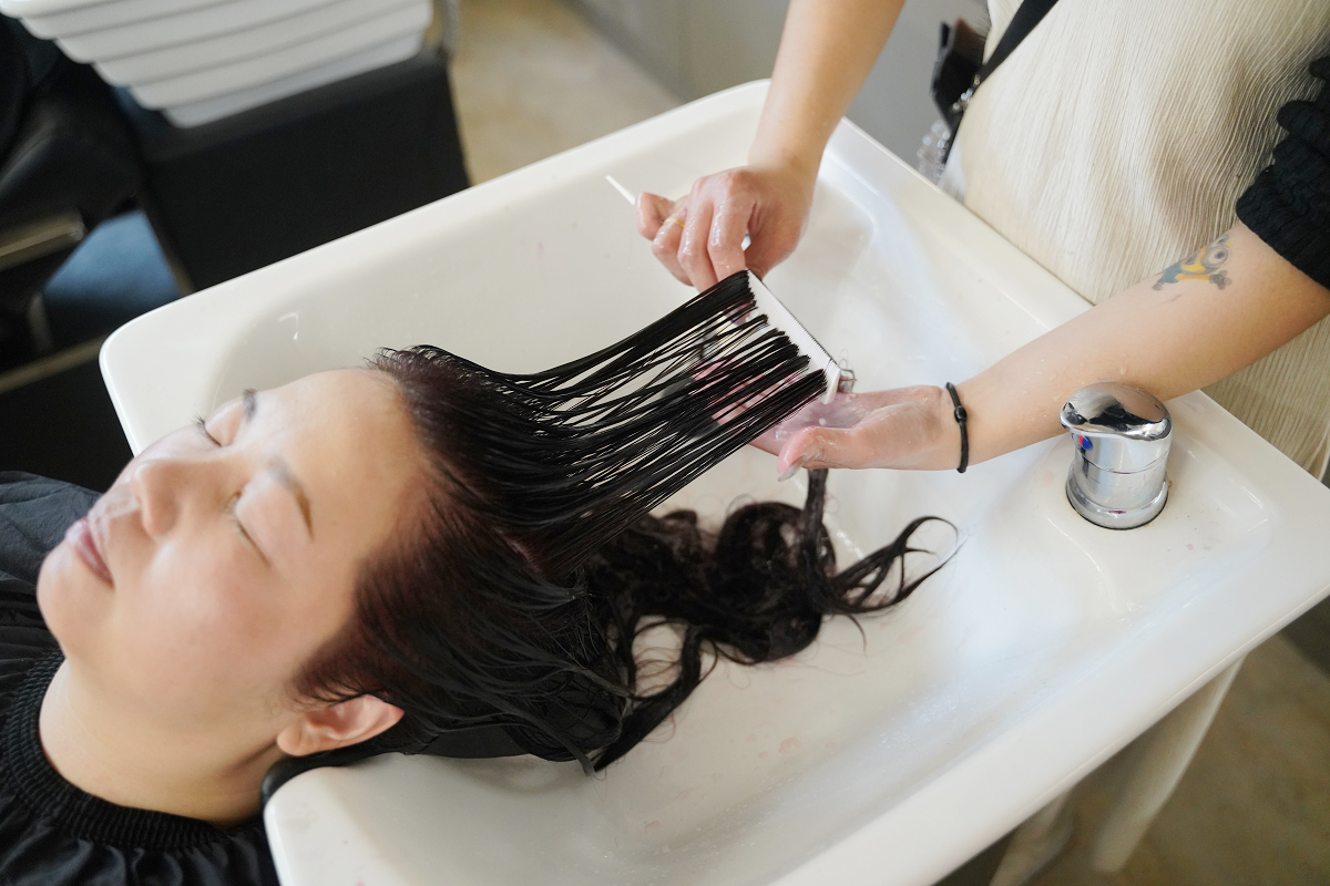 【TiAM Hair 桃園民生店】桃園染髮推薦 桃園火車站人氣美髮沙龍 激推全能設計師REX