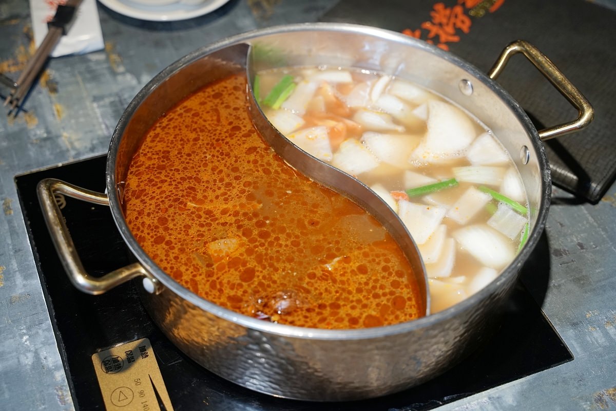 【台北南京復興火鍋推薦】台北明星愛店 被火鍋耽誤的熱炒店 老撈麻辣火鍋 新派火鍋及私房料理 - 第9張圖