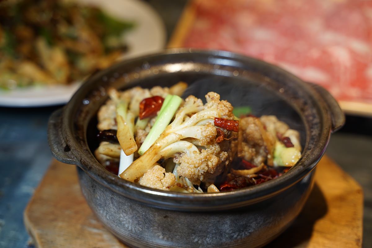 【台北南京復興火鍋推薦】台北明星愛店 被火鍋耽誤的熱炒店 老撈麻辣火鍋 新派火鍋及私房料理 - 第32張圖