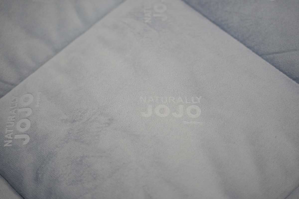 【宏海寢具年度廠拍特賣會】北台灣最大寢具特賣 價格全面下殺一件不留 石墨烯羊毛被/天然乳膠枕排隊價只要399元