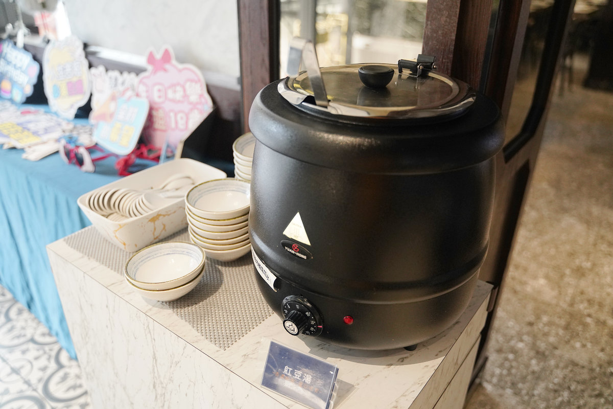 【貝斯鍋物】三重超狂火鍋店豐富自助吧吃到飽 平日下午限定肉量升級不加價 免費室內停車場 - 第15張圖 【貝斯鍋物】三重超狂火鍋店豐富自助吧吃到飽 平日下午限定肉量升級不加價 免費室內停車場