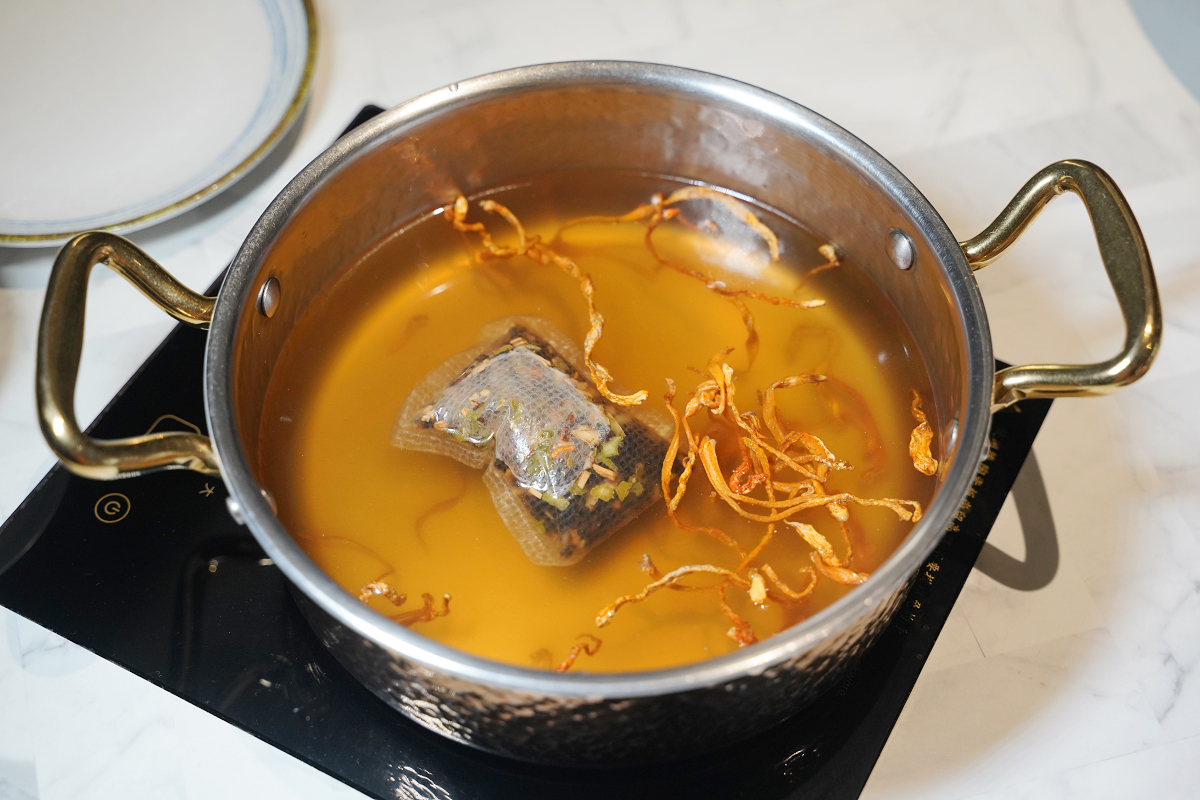 【貝斯鍋物】三重超狂火鍋店豐富自助吧吃到飽 平日下午限定肉量升級不加價 免費室內停車場 - 第24張圖 【貝斯鍋物】三重超狂火鍋店豐富自助吧吃到飽 平日下午限定肉量升級不加價 免費室內停車場