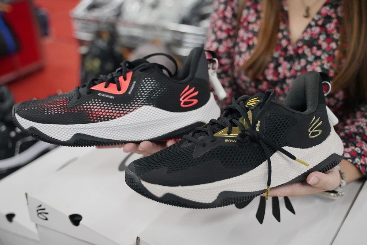 【UNDER ARMOUR全台巡迴原廠出清板橋場】總公司原廠下殺特賣只有19天 最低21折比門市還便宜 - 第29張圖