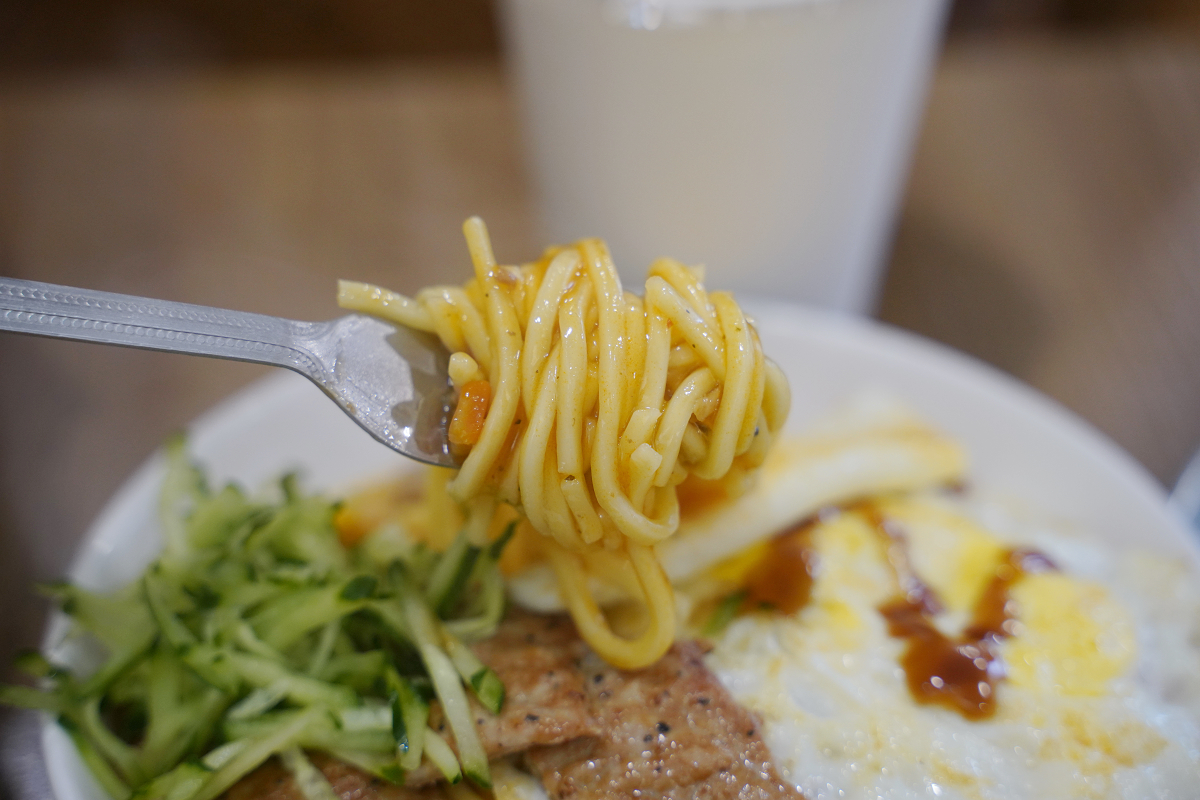 【尋早李 BRUNCH】中壢元化路早午餐推薦 簡約文青風 餐點種類豐富價格實惠平價