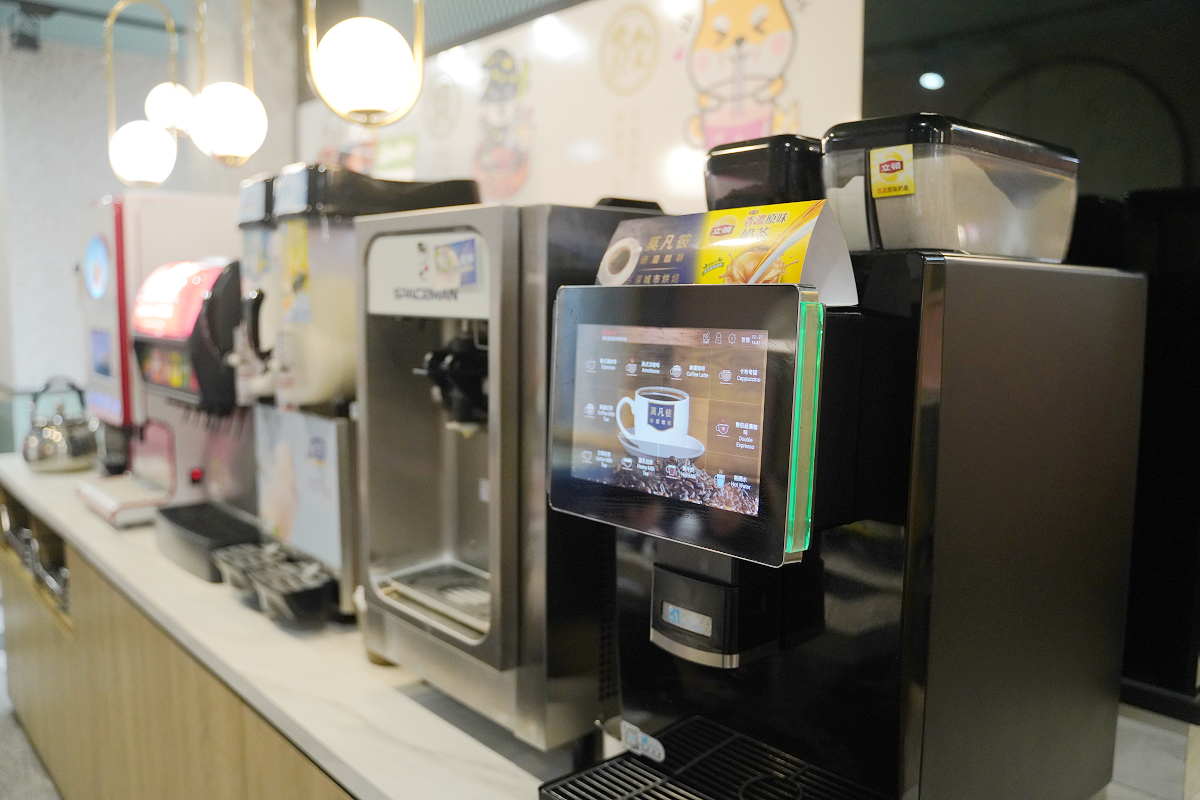 【錸一鍋佰元時尚鍋物中北分店】中原大學小火鍋推薦 滷肉飯/王子麵/剉冰/甜點/冰淇淋吃到飽