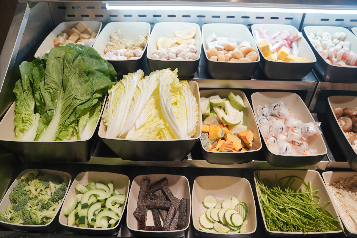 【灰鴿/鍋南屯店】台中南屯火鍋推薦 台中火鍋十大名店 自助吧無限量供應 壽星當日幾歲送幾隻蝦