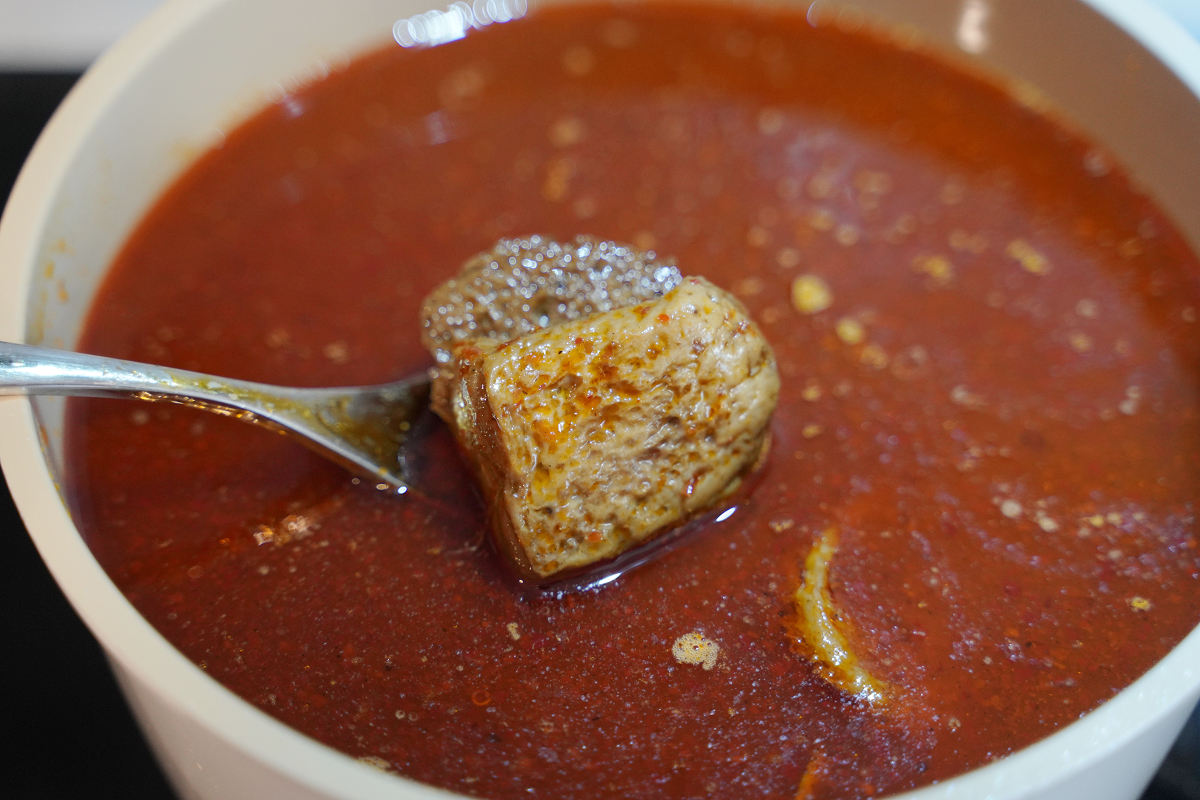 【十二月有料火鍋】全素十二香麻辣鍋/十二鮮蕈菇鍋 全素配方居家必備隨時享用 真材實料主廚醬 - 第5張圖 【十二月有料火鍋】全素十二香麻辣鍋/十二鮮蕈菇鍋 全素配方居家必備隨時享用 真材實料主廚醬