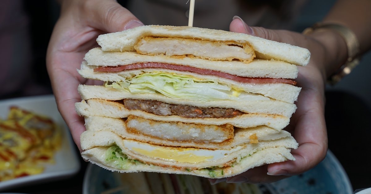 [食記] 八德早午餐 15層巨無霸總匯 挑嘴貓漢堡