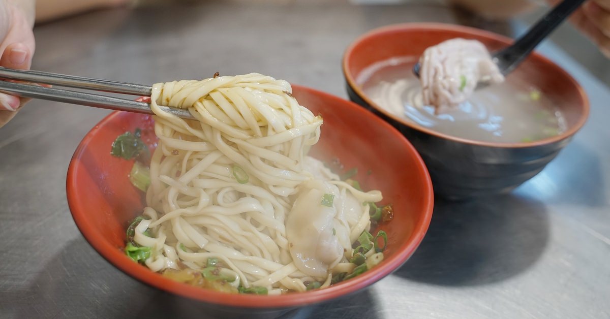 [食記] 龍潭小吃 在地人美食口袋名單 郭記麵館