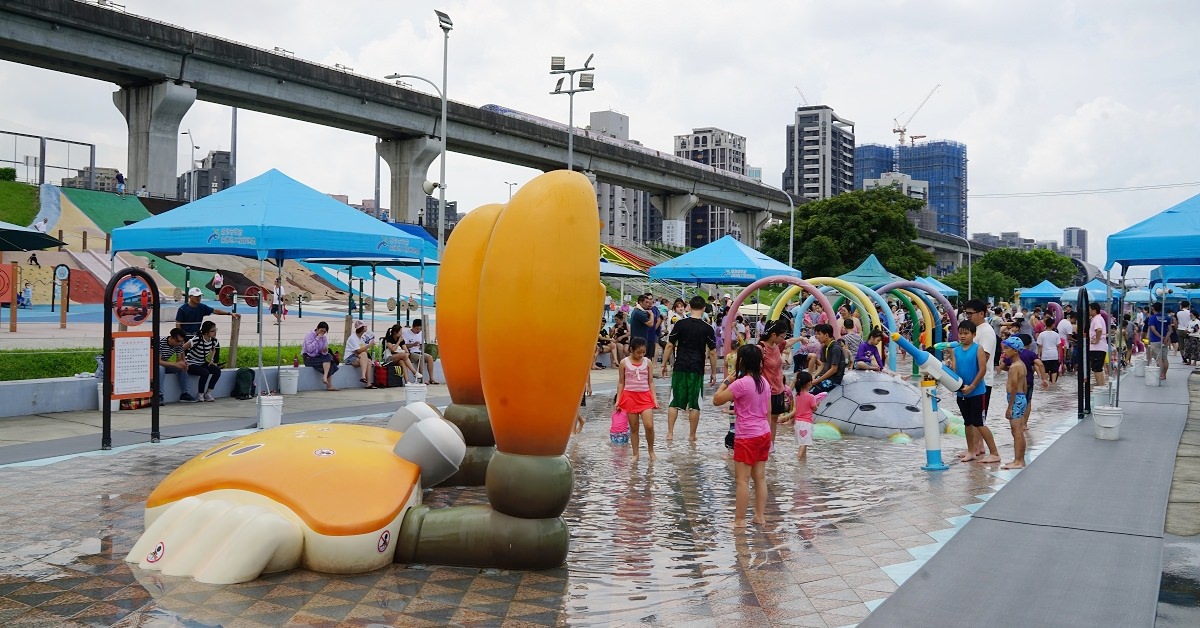 [閒聊] 新北大都會公園熊猴森樂園海世界水樂園