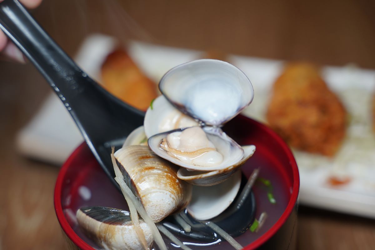 【新店大坪林宵夜推薦】超人氣日式居酒屋新店聚餐好選擇 直火炭烤串燒美味必點 後樂町日式大眾居食屋大坪林店 - 第14張圖 【新店大坪林宵夜推薦】超人氣日式居酒屋新店聚餐好選擇 直火炭烤串燒美味必點 後樂町日式大眾居食屋大坪林店