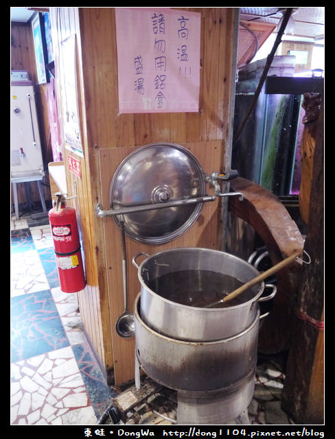【嘉義食記】阿里山奮起湖鐵路便當。松木盒
