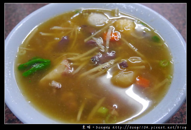 【中壢食記】果菜市場宵夜。嘉義大鍋湯。雞魯飯