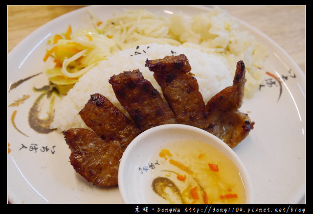 【桃園食記】蘆竹南崁越南料理。欣越牛肉河粉 牛肉麵