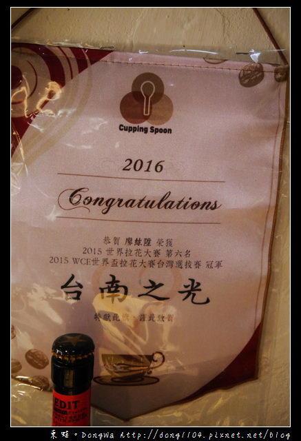 【台南食記】貓門咖啡 Cafe' Moment。貓咪咖啡館。寵物餐廳