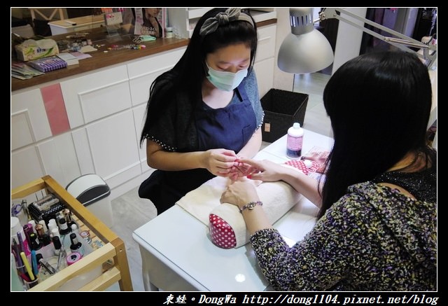【台北美甲】邊喝現沖咖啡邊做手部光療彩繪|忠孝復興美甲|Misty99 Nail 蜜斯緹專業美甲美睫沙龍