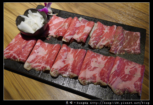 【新竹食記】竹東火鍋|漢方麻辣鴛鴦鍋|招牌火燄炙燒豬|岩漿火鍋竹東明星店