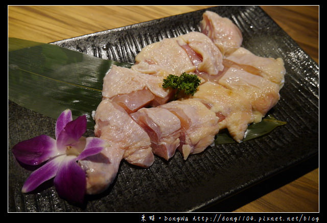 【新竹食記】竹東火鍋|漢方麻辣鴛鴦鍋|招牌火燄炙燒豬|岩漿火鍋竹東明星店