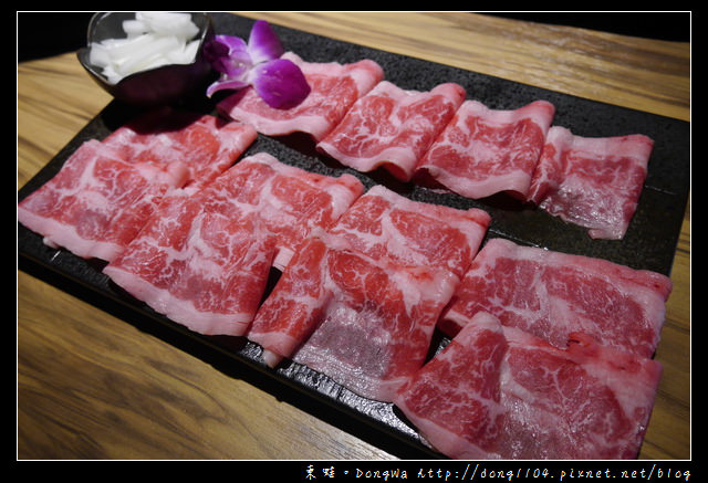 【新竹食記】竹東火鍋|漢方麻辣鴛鴦鍋|招牌火燄炙燒豬|岩漿火鍋竹東明星店
