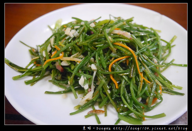 【宜蘭食記】蘇澳傳統精緻台菜料理|招牌魯肉飯吃到飽|耳東小館