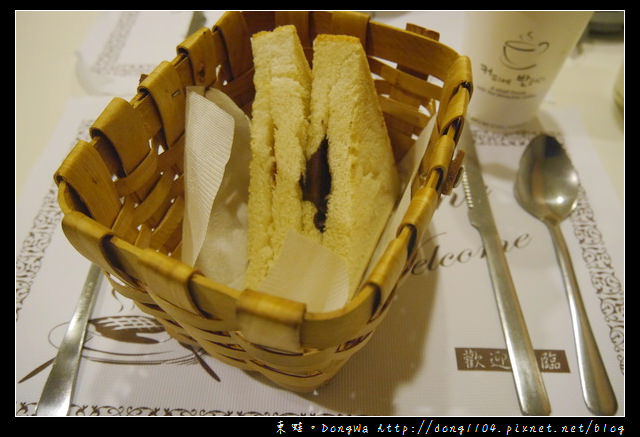 【中壢食記】中原大學牛排|飲料湯品冰淇淋通通吃到飽|問號牛排 ？牛排