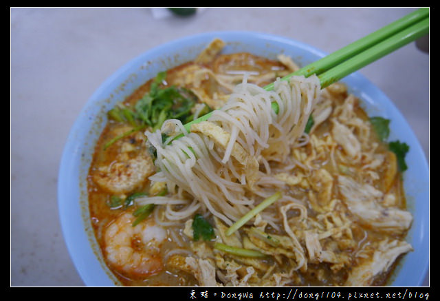 【沙巴自助/自由行】沙巴亞庇市區必吃美食|迷人的叻沙湯頭|怡豐茶室 YEE FUNG LAKSA