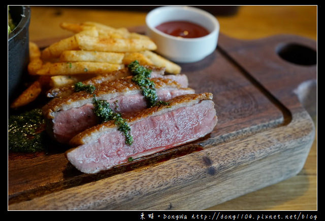 【台中食記】台中西區牛排|食尚玩家推薦|FORE Restaurant 原木燒烤牛排餐廳