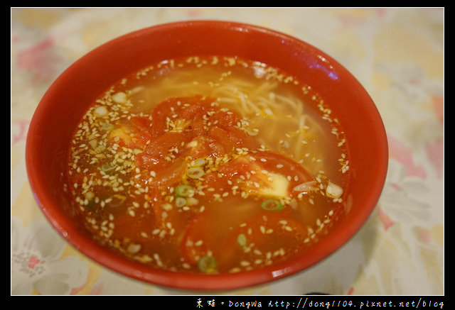 【中壢食記】中原大學校門口旁|人氣商品蛋蛋麵 蕃茄麵|雲麵館