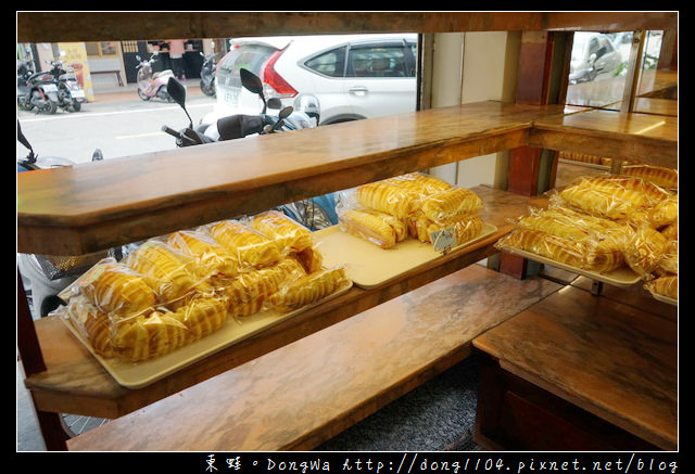 【桃園食記】龜山麵包店|一間只賣二種麵包的麵包店|金時代專業烘焙