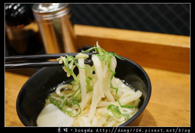 【大阪自助/自由行】京都車站月台美食推薦|烏龍麵+豬排飯只要600日圓|麺家プラスさがの