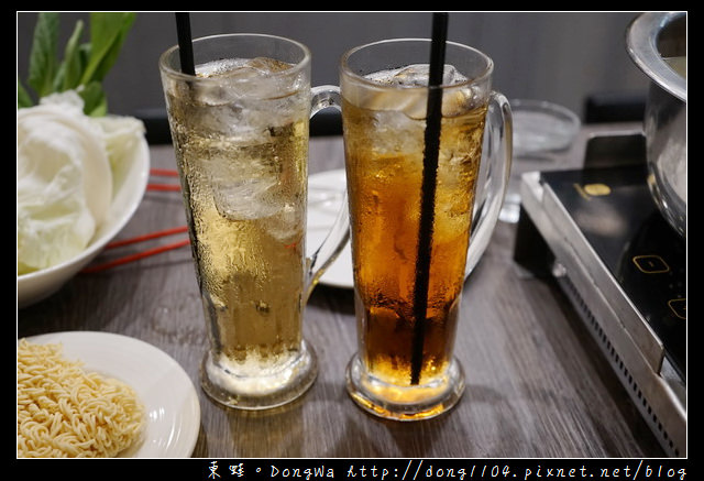 【台北食記】台北火車站 台北火鍋推薦|個人精緻鍋物套餐 溫體牛肉盤|W. 瓦法奇朵- 台北車站店