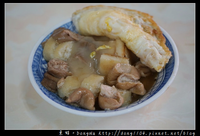 【雲林食記】北港朝天宮周邊美食推薦|坐在五金行內吃早餐 金捷發煎盤粿