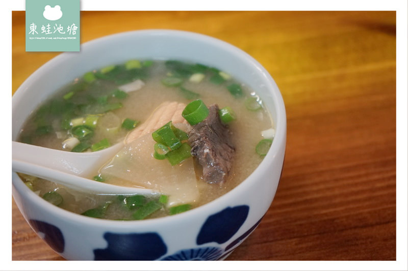 【台北大同區市場美食】永樂市場 新鮮魚獲親民價格 漁匠甘霖生魚丼飯專賣店