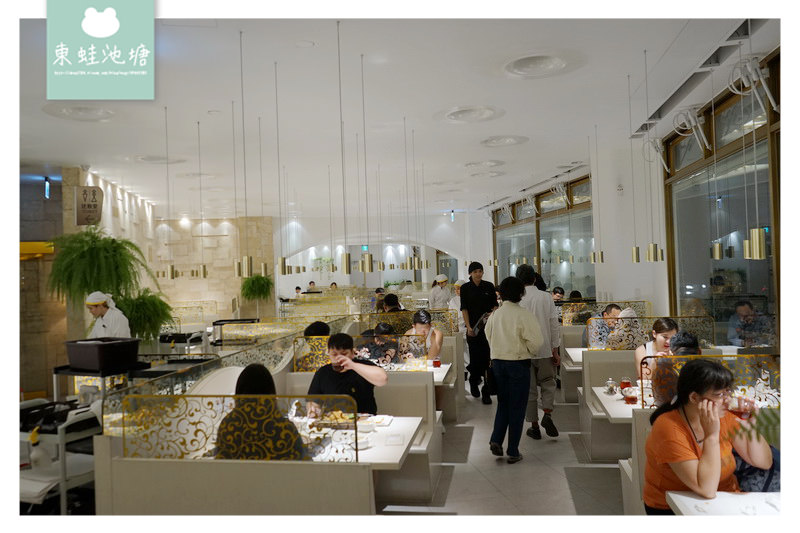 【台中西區牛排館】牛排套餐推薦 服務態度不推薦 赤鬼炙燒牛排台灣大道店