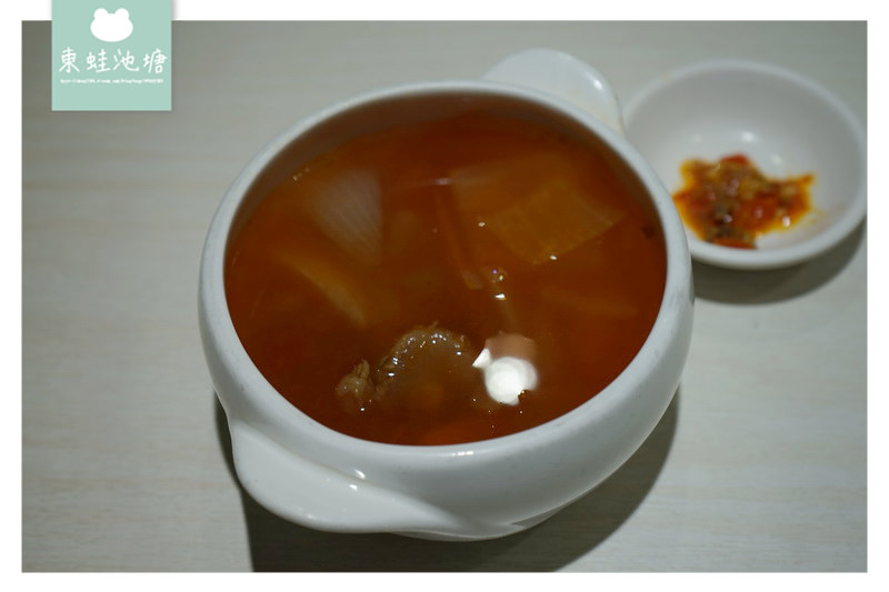 【台中西區牛排館】牛排套餐推薦 服務態度不推薦 赤鬼炙燒牛排台灣大道店