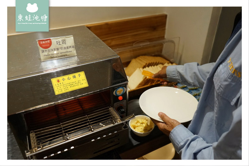 【台東飯店推薦】鐵花村秀泰廣場旁 旅人驛站鐵花文創館 (合法旅館 臺東縣旅館016號)