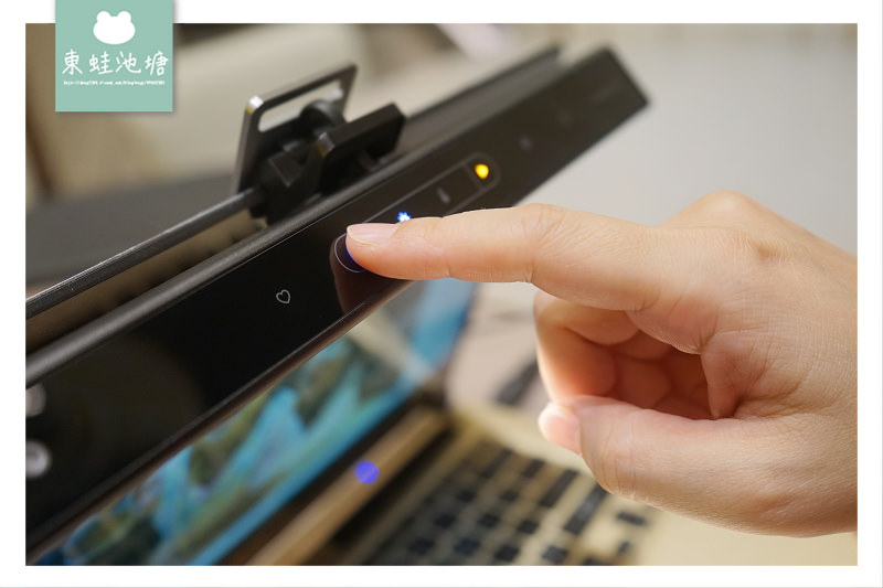 【筆電燈推薦】BenQ ScreenBar Lite 筆電智能掛燈 輕巧便攜 螢幕鍵盤零反光