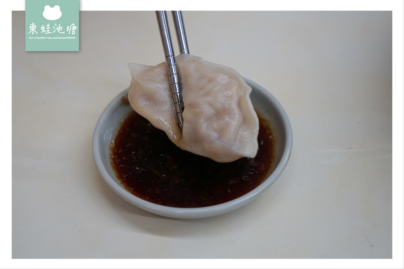 【花蓮市區小吃推薦】公正街40年老店 周家蒸餃小籠包
