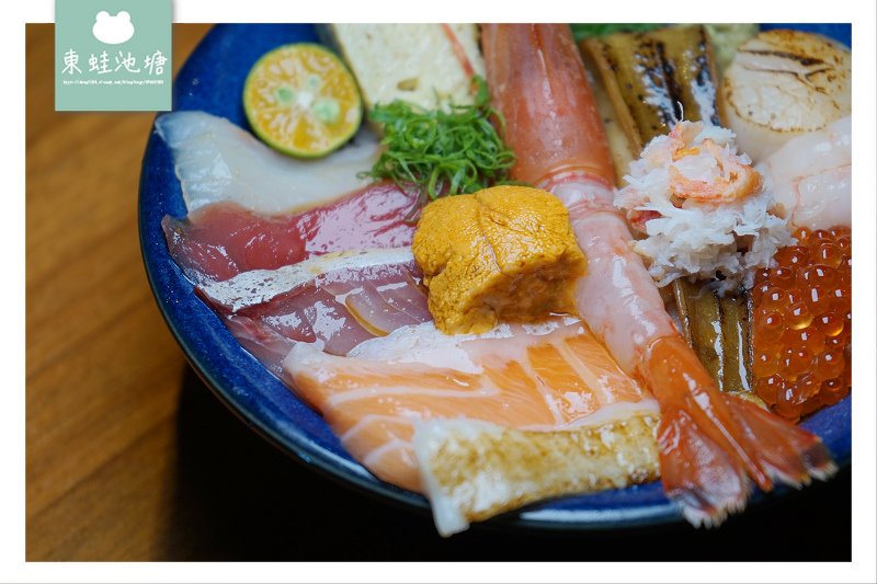 【中壢SOGO商圈美食推薦】超豪華海鮮丼飯 當季新鮮食材 坐著做海鮮丼飯專門店