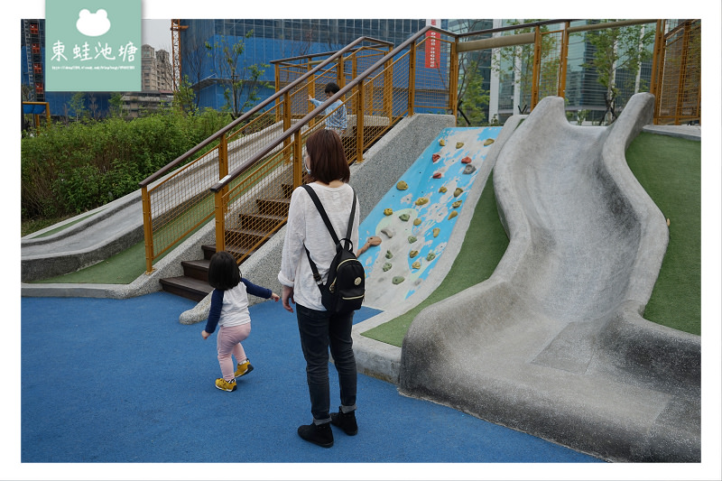 【台北內湖免費景點推薦】內湖共融式公園 魔力飛盤鞦韆/磨石滑梯/管型山丘/山訓遊戲場 大港墘公園共融式遊戲場