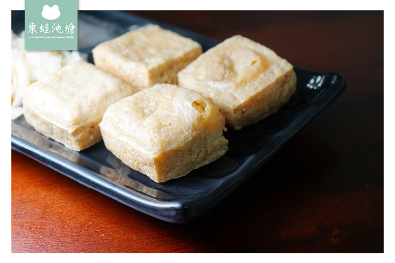【新竹小吃推薦】鋼彈臭豆腐虱目魚料理 蓁媽香酥臭豆腐鋼彈民富店