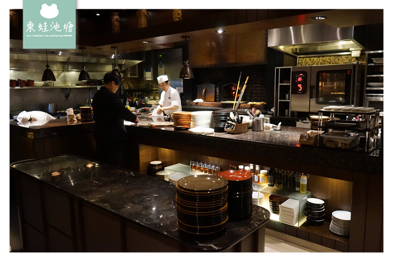 【台北披薩推薦】獨一無二炭烤火爐 道地義式餐點料理 比薩屋-台北喜來登大飯店