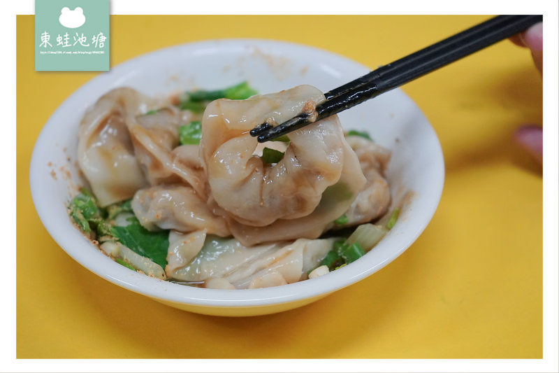 【三重小吃推薦】三和夜市美食好選擇 顏媽媽香Q意麵紅油抄手
